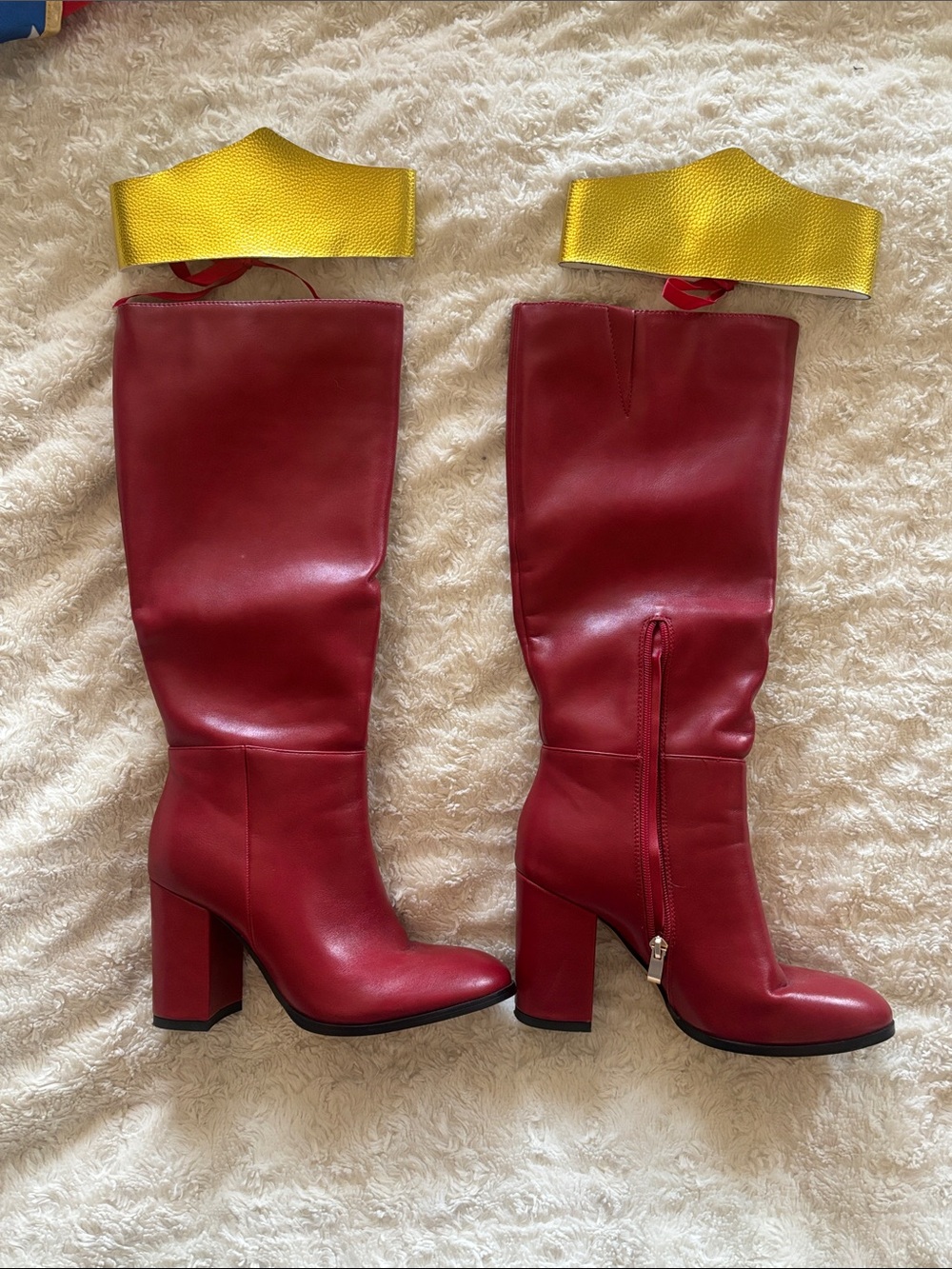 Complete Custom Wonder Woman Superhero Costume - Picture 8 of 13